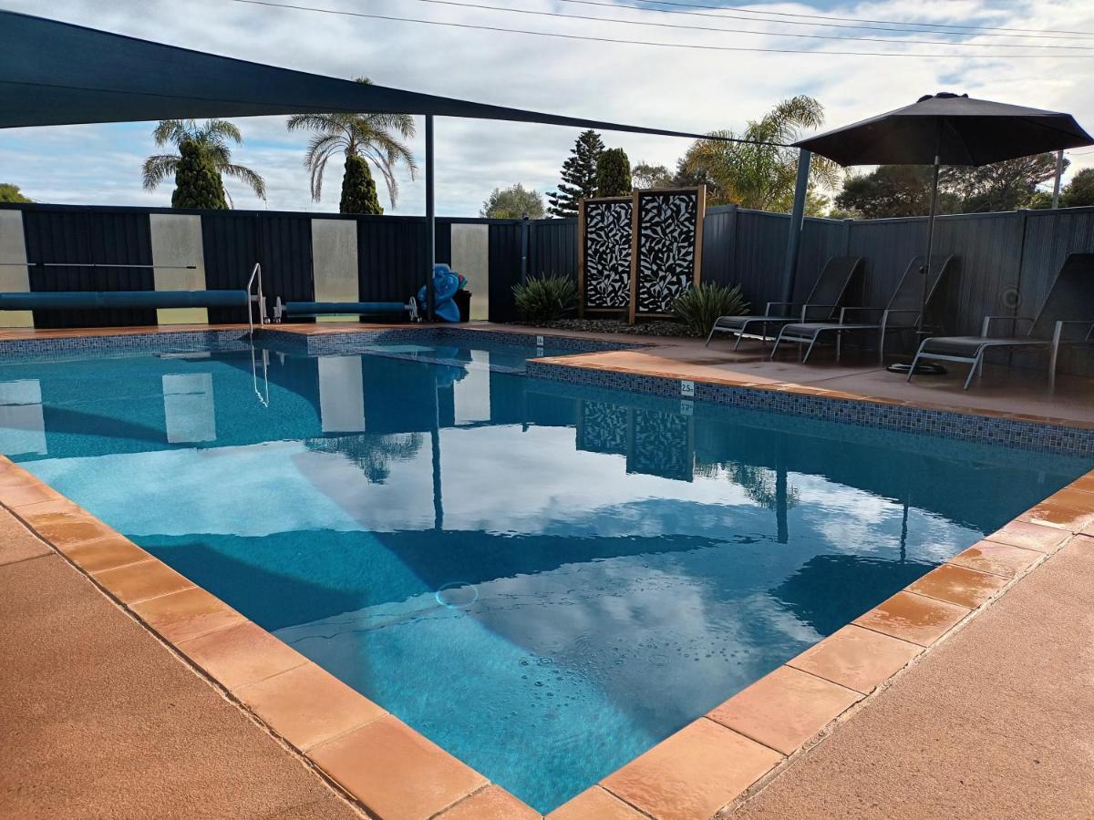 Grandeur Holiday Units Merimbula Esterno foto
